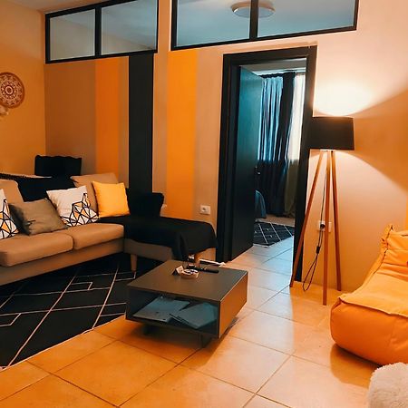 City Central Amazona Appartment Tiranë Ngoại thất bức ảnh